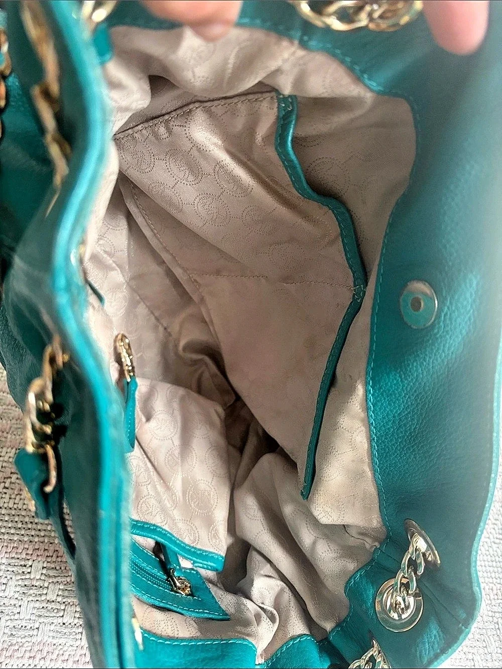 Michael Kors Nolita Large Hobo Bag Leather Teal